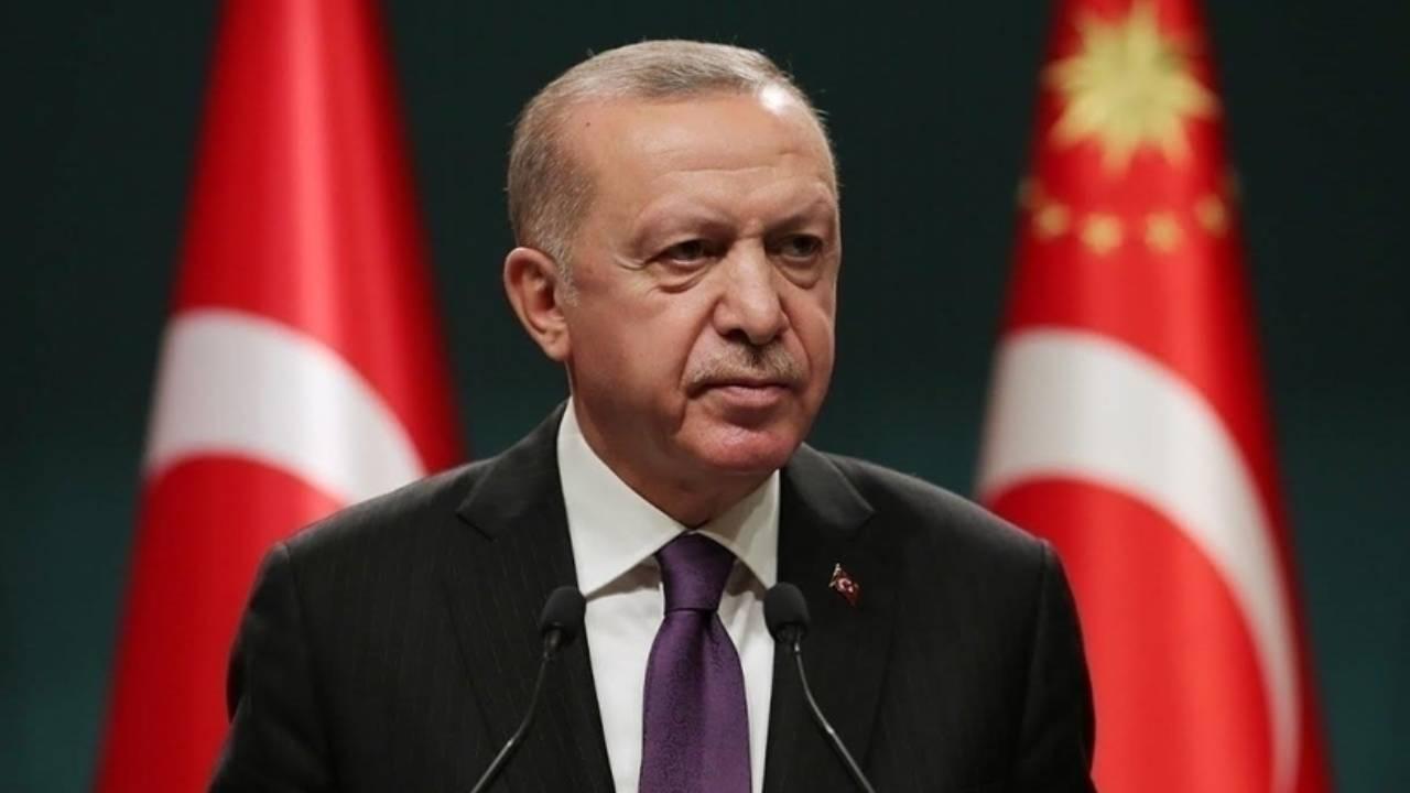 ÇOK BEKLENEN AÇIKLAMA GELDİ ERDOĞAN ADAY OLAMAYACAK MI?