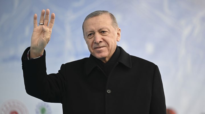 ERDOĞAN 9 KİŞİYİ GÖREVDEN ALDI İŞTE O İSİMLER!