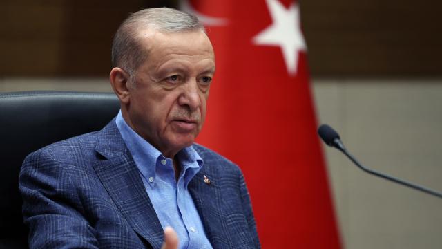 ERDOĞAN YAKALANDI HEMDEN ÇOK FENA YAKALANDI