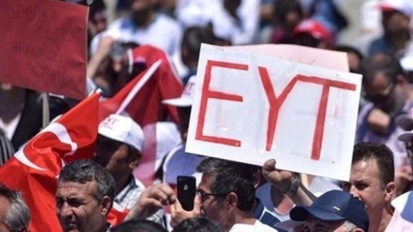 EYT'LİLERE KÖTÜ HABER! YASA ÇIKINCA HERKES EMEKLİ