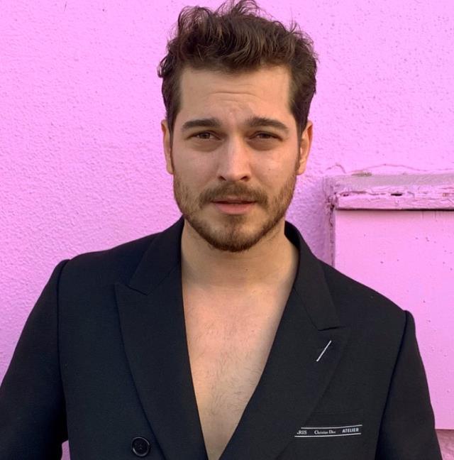 HERKES YAPTIĞI YARDIMI DUYURURKEN ÇAĞATAY ULUSOY'DAN ANLAMLI HAREKET!