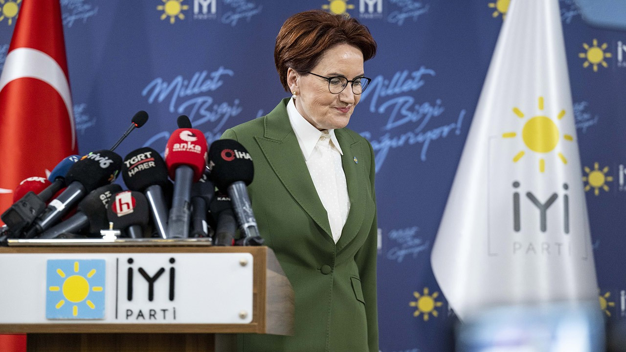 MERAL AKŞENER'DEN SON DAKİKA HAMLESİ 