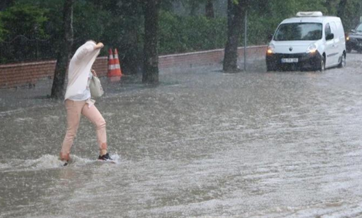 SON DAKİKA..METEOROLOJİ'DEN 57 İLE FLAŞ UYARI GELDİ!