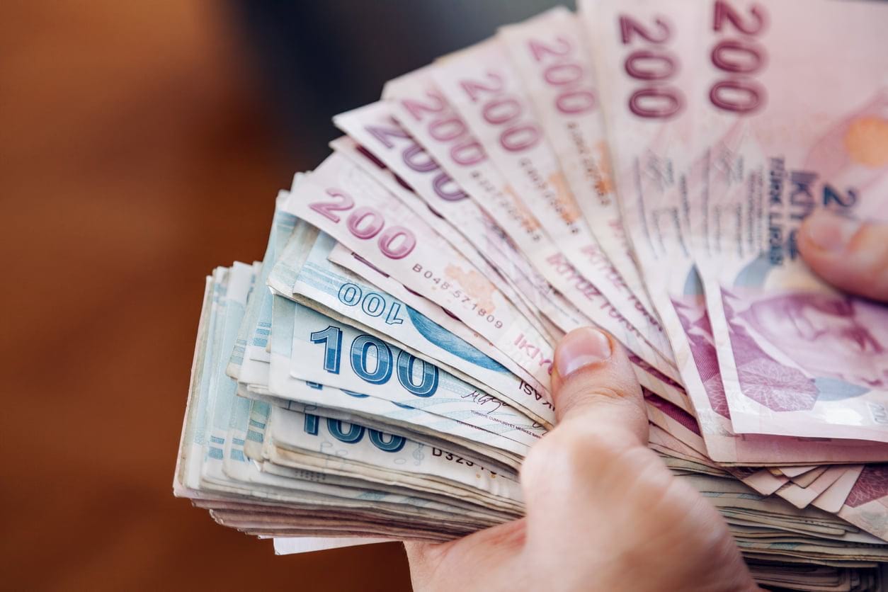 YENİ ASGARİ ÜCRETTE SÜRPRİZ RAKAM AÇIKLANDI!