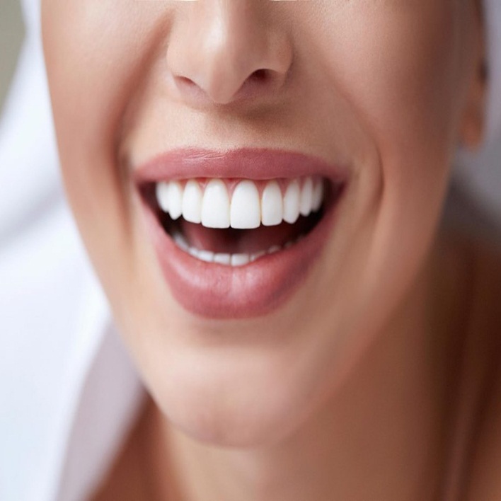 Diş Eti Çekilmesi Hangi Bölüm Bakar? Kadın Hastalıkları