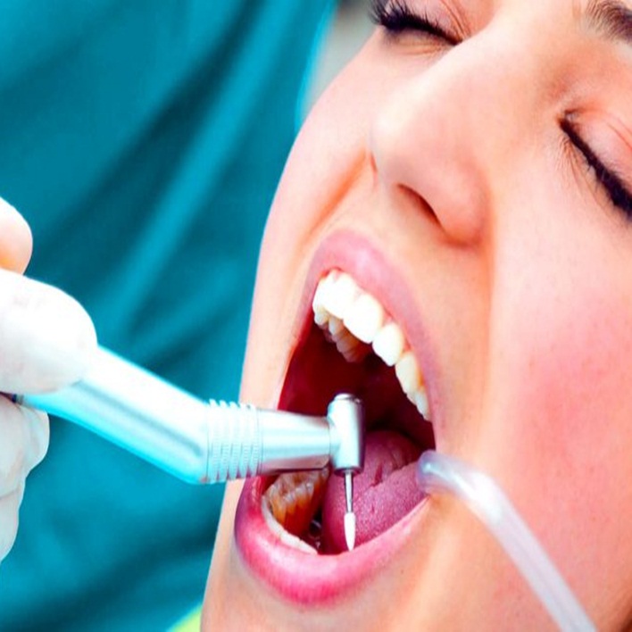 Diş Eti Çekilmesi Hangi Vitamin Eksikliğinden Olur? Kadın Hastalıkları