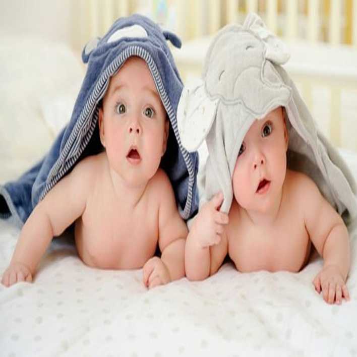 ikiz-bebeklerde-hamilelik-belirtileri